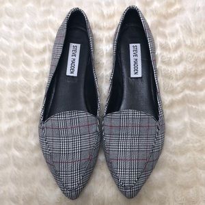 Steve Madden "Focus" flats, 6.5, Plaid